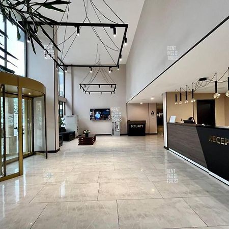 Orbi Plaza Tamara Aparthotel Batumi Exterior photo
